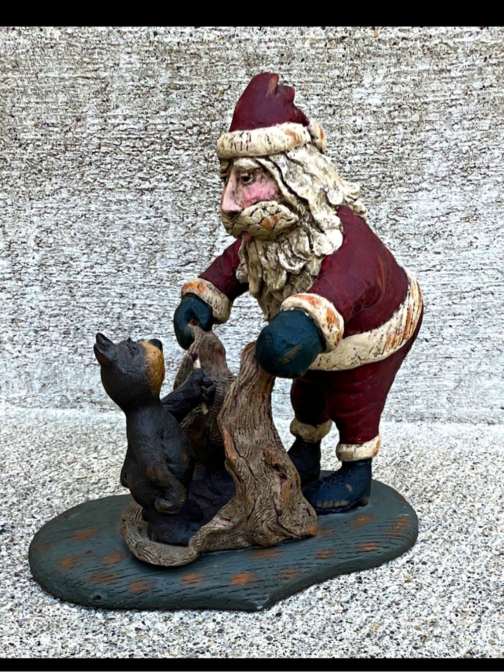 American Chestnut Folk Art Santa Figurine “I Saved Best for Last” 1999 AM1211
